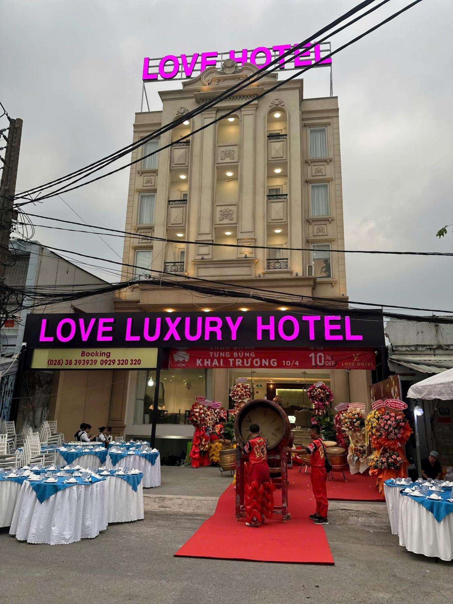 Luxury Ba Diem Khách sạn